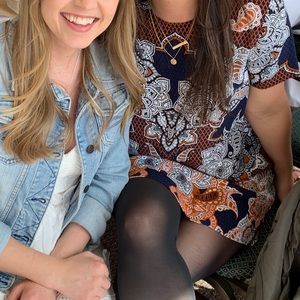 Short sleeve pattern dress